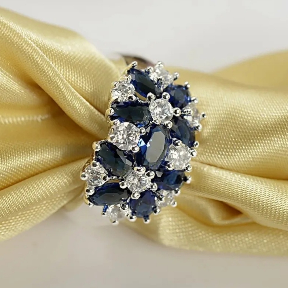 NEW Sapphire & White Topaz Ring Size 8